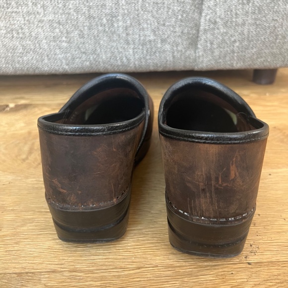 Dansko Clogs - Picture 5 of 8